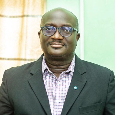 Elder Dr Phillip Nyinaku